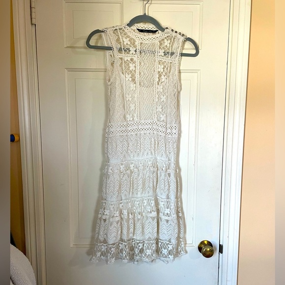 Zara Trafaluc Crochet Lace Dress Off White Small Beach Travel Resort Beautiful - Picture 1 of 10